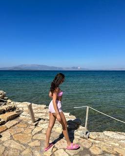 Hailey Sani feet photo 13