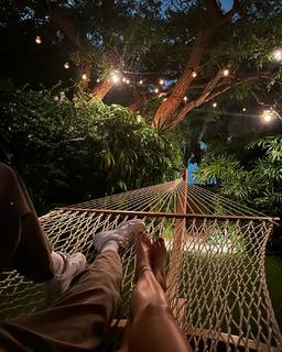 Hailey Sani feet photo 5