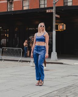 Hailey Van Lith feet photo thumbnail