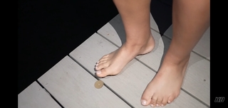 Hailie Deegan feet photo thumbnail