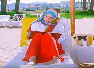 Hala Sheha feet photo 1