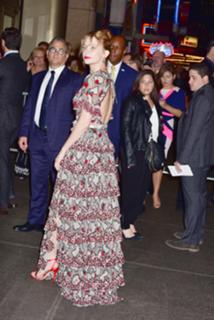 Haley Bennett feet photo thumbnail