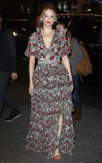 Haley Bennett feet photo thumbnail