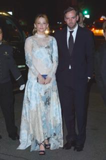 Haley Bennett feet photo thumbnail