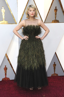 Haley Bennett feet photo thumbnail