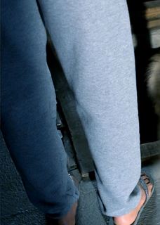 Haley Bennett feet photo thumbnail