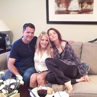 Haley Bennett feet photo thumbnail