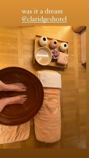 Haley Bennett feet photo thumbnail