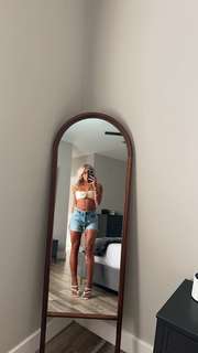 Haley Cavinder feet photo 18