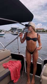 Haley Cavinder feet photo 2