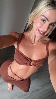 Haley Cavinder feet photo 10