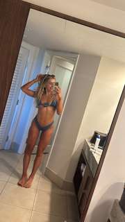 Haley Cavinder feet photo 14