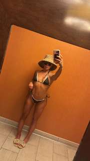 Haley Cavinder feet photo 20