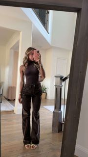 Haley Cavinder feet photo 3