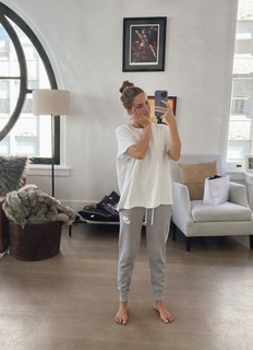 Haley Kalil feet photo thumbnail