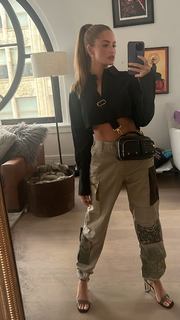 Haley Kalil feet photo thumbnail