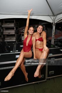 Haley Kalil feet photo 4