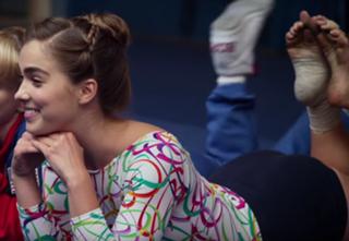 Haley Lu Richardson feet photo thumbnail