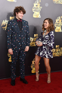 Haley Lu Richardson feet photo thumbnail