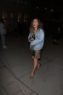 Haley Lu Richardson feet photo thumbnail