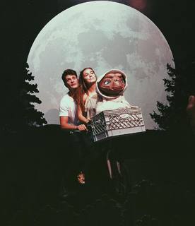 Haley Lu Richardson feet photo thumbnail