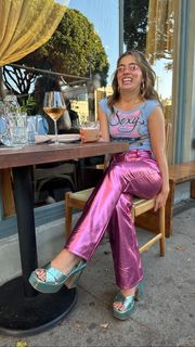 Haley Lu Richardson feet photo thumbnail