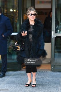 Haley Lu Richardson feet photo 20