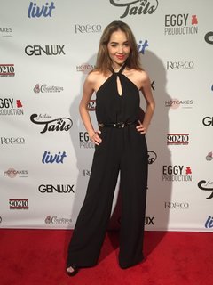 Haley Pullos feet photo 1