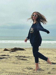 Haley Pullos feet photo 14