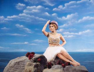 Haley Reinhart feet photo thumbnail