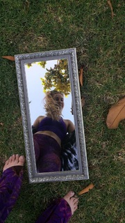 Haley Reinhart feet photo thumbnail
