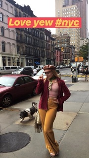 Haley Reinhart feet photo thumbnail