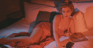 Haley Reinhart feet photo thumbnail