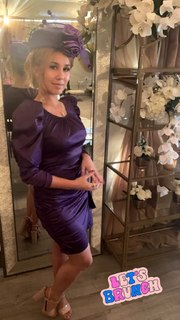 Haley Reinhart feet photo thumbnail