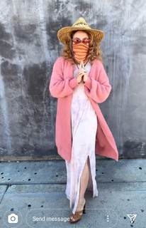 Haley Reinhart feet photo thumbnail