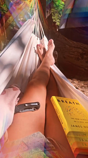 Haley Reinhart feet photo thumbnail