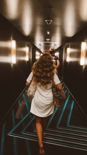 Haley Reinhart feet photo thumbnail