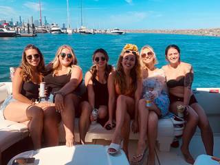 Haley Reinhart feet photo thumbnail