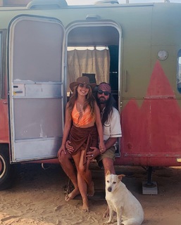 Haley Reinhart feet photo thumbnail