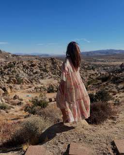 Haley Reinhart feet photo thumbnail