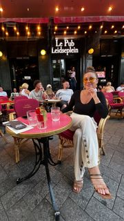 Haley Reinhart feet photo thumbnail