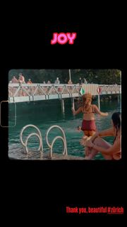 Haley Reinhart feet photo thumbnail