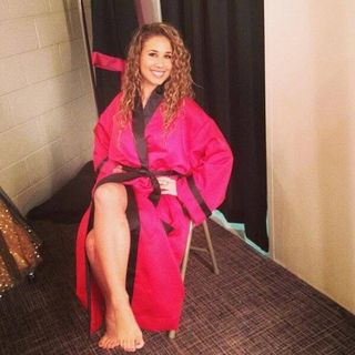 Haley Reinhart feet photo thumbnail