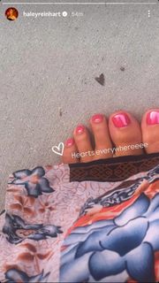 Haley Reinhart feet photo 13
