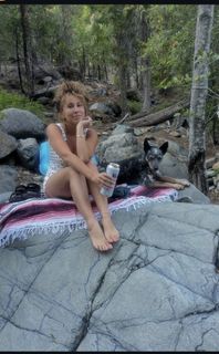 Haley Reinhart feet photo 4