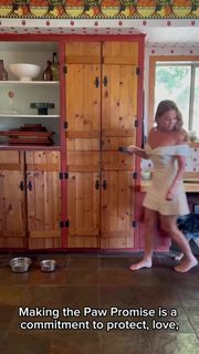 Haley Reinhart feet photo 4
