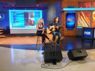 Haley Reinhart feet photo thumbnail