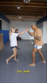 Haliey Welch feet photo thumbnail