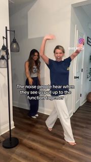 Haliey Welch feet photo thumbnail