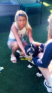 Haliey Welch feet photo thumbnail
